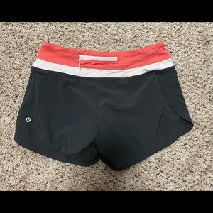 Lululemon 4” speed up shorts